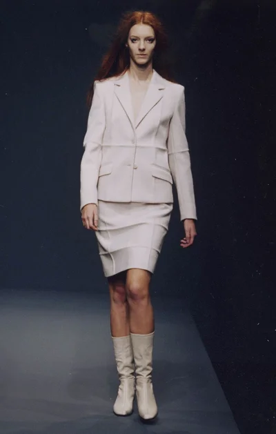 Look 10